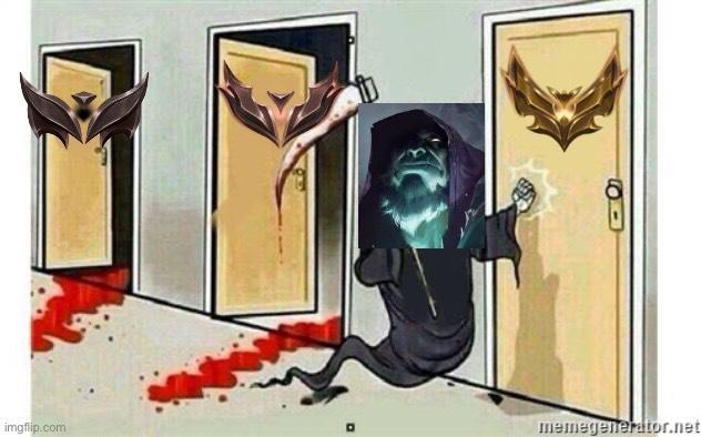 I GOT SILVER 4 TODAY 😭😭😭😭😭 after battling in iron 4 and Bronze for so long, I finally got to silver 4 and my boyfriend made me this 🤣🤣🤣🤣 

Gold.... I'm coming for ya!