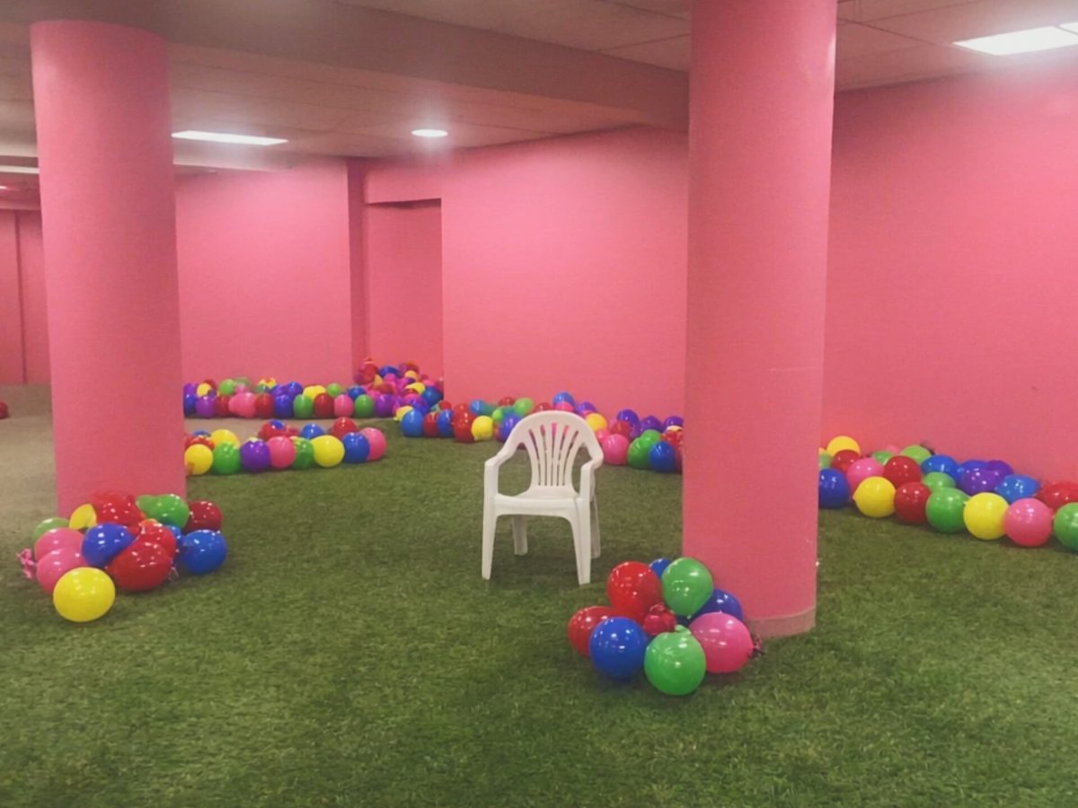 MrDreamBubble's tweet image. Liminal space 👁