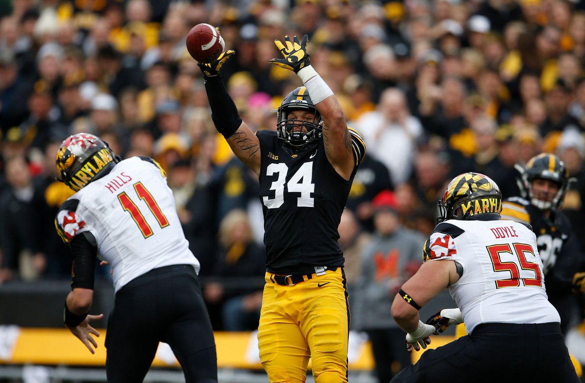 LegacyHawks's tweet image. Happy Birthday to Nate Meier! Have a good day. Go Hawks! #LegacyHawk