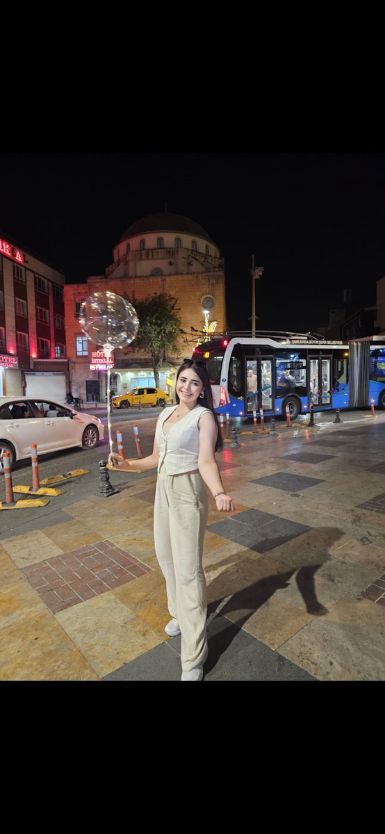 🌸🌺💐🌷💖🥀🌹🪷🤍🌺❤️💚💙