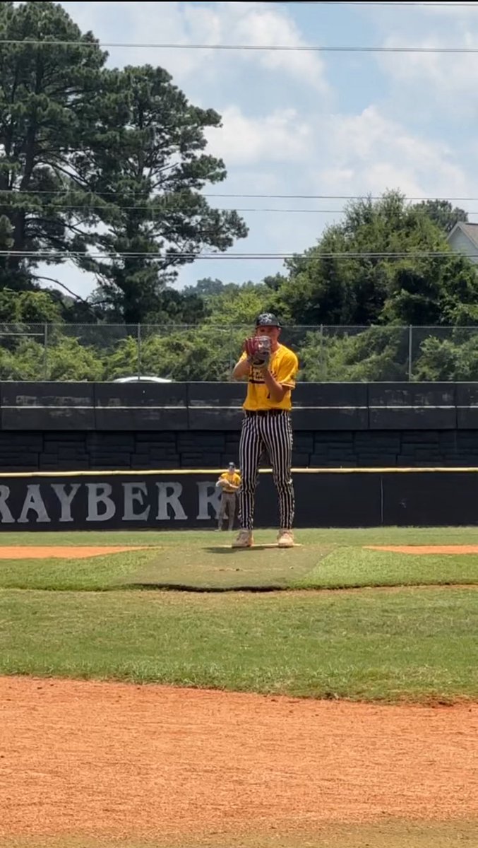 Carter Long tweet media