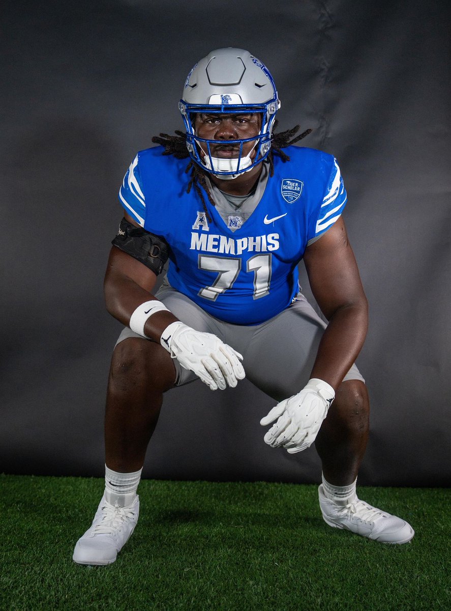 malachibreland1's tweet photo. Year 3⏳ https://t.co/6tuzNWxxoj