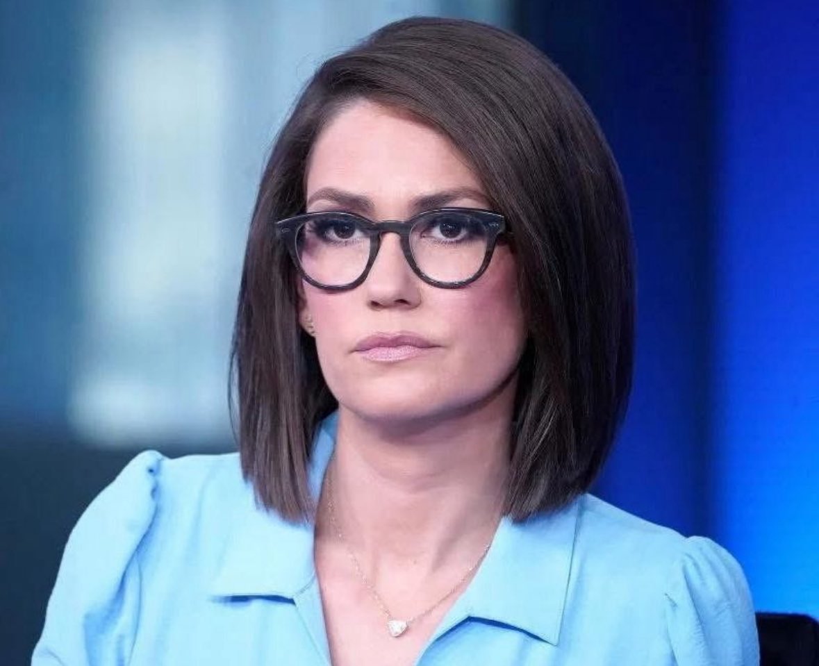 TrumpsHurricane's tweet image. Who usually turns the channel every time Jessica Tarlov is on ‘The Five’ ??