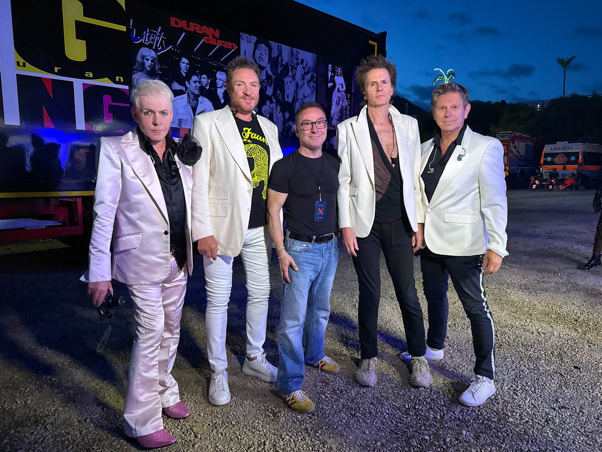 BasciuCristiano's tweet photo. What an incredible show, the boys in my hometown, where it all began!!! @duranduran #duranduran #duranduranlive #fortearena #fortevillage #pula #sardinia https://t.co/bkydmzgcqL