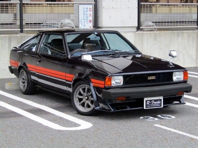 uchuta_m's tweet photo. おはようございます(^○^)
本日もヨロシクで〜す(^^)☁️☔️
#ToyotaTuesday
#COROLLA
#LEVIN
#TE71 https://t.co/QI0VoDupoZ