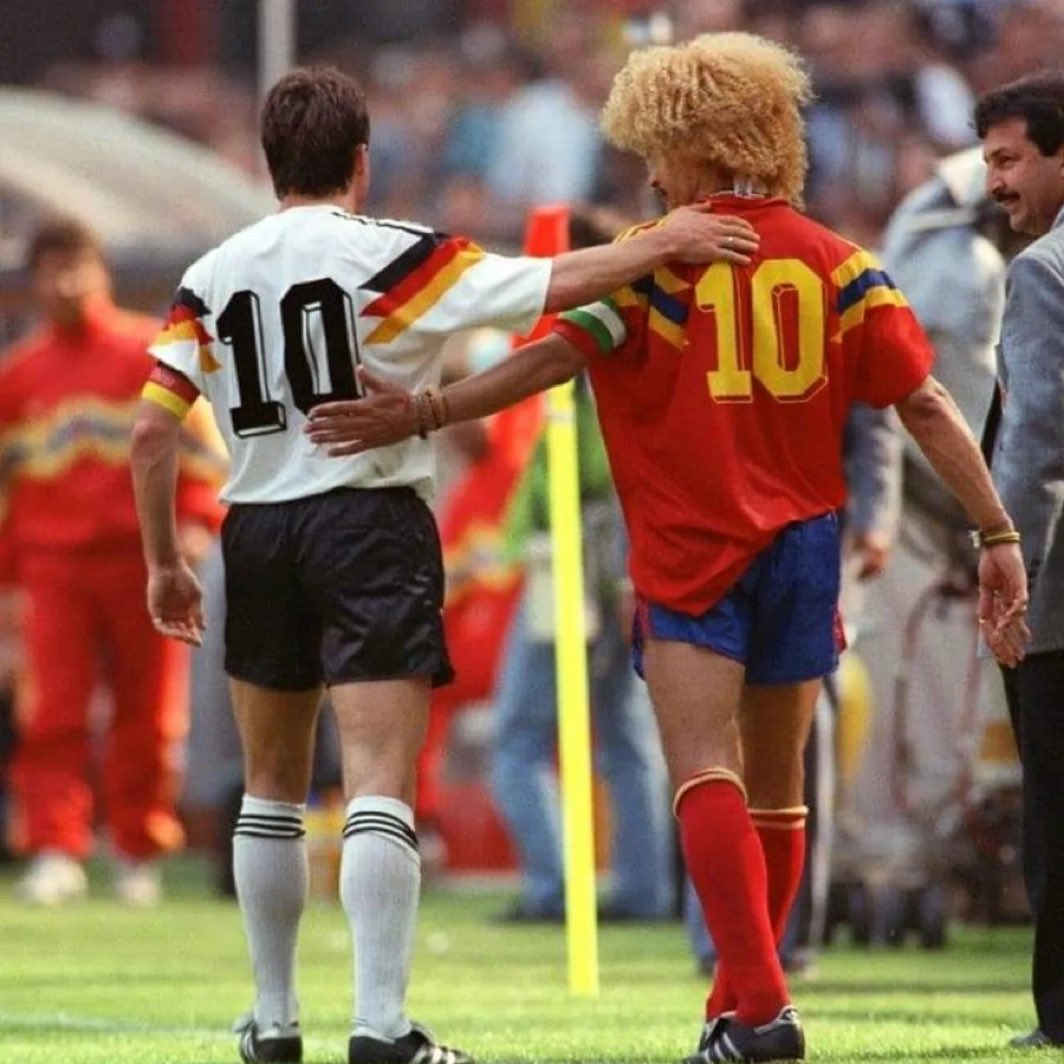 futnostalgico's tweet photo. 1990. https://t.co/FbJFZwIyYW