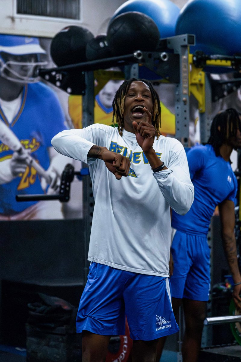 Starting the week off right💪

#TeamBelieve | #RunnersOnTheRise