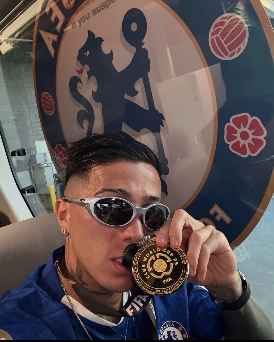 Enzo tweet media