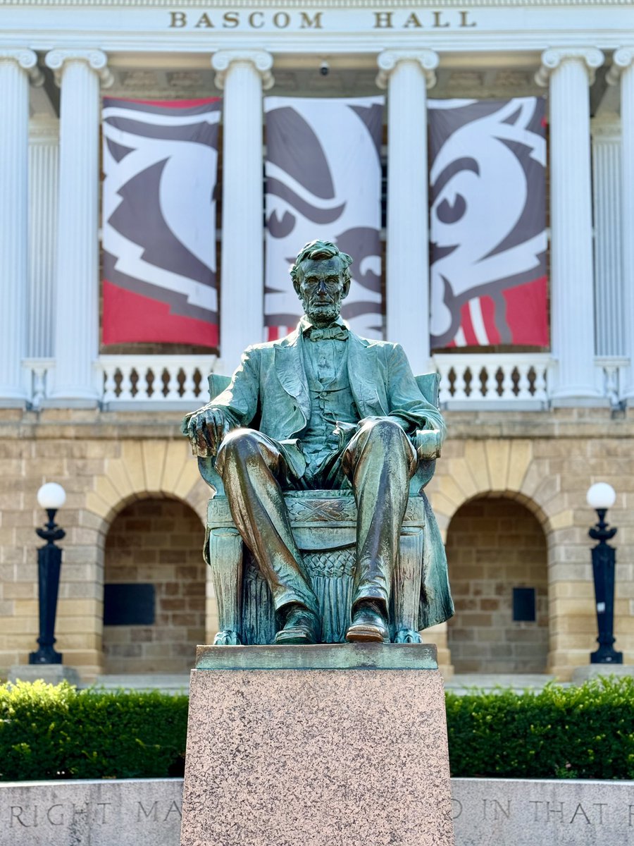 mr1llinois's tweet image. Abraham Lincoln on Bascom Hill in Madison. A duplicate version of this 1909 statue by Adolph Weinman sits near Lincoln’s Kentucky birthplace.