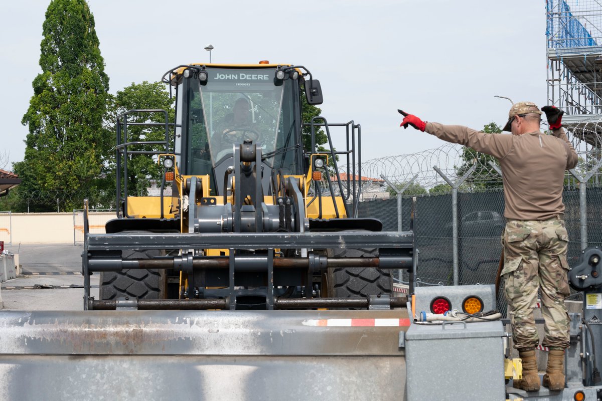 AirNatlGuard's tweet image. Civil engineers with the @156WingPRANG sharpened their operational skills while supporting real-world construction projects that enhanced operational efficiency and infrastructure at Aviano Air Base, Italy. 🛠️
🔗ang.af.mil/Media/Article-…