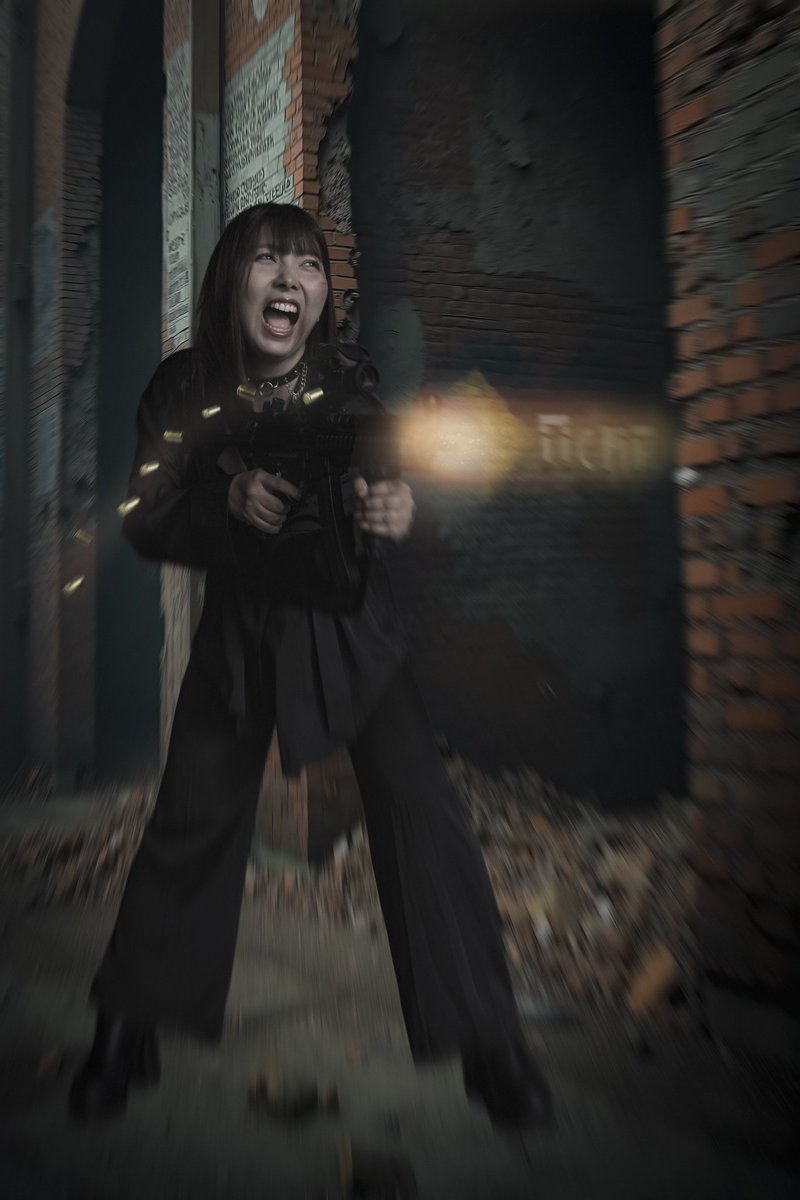 Key_can5's tweet image. 🔴enoco場所・みんなの写真展🔵
🖼️Mr.Ryuシリーズ・第3弾(10枚)🔫
無事に終了しました😄
御覧下さった皆様、ギャラリー香の皆様、誠に有難うございました🤗

7月9日㈬〜13日㈰
大阪府立江之子島文化芸術創造センター

・Model
　龍さん(高山龍博さん)
　せりなさん
　yuna*ゆなしーさん
　米田愛花さん