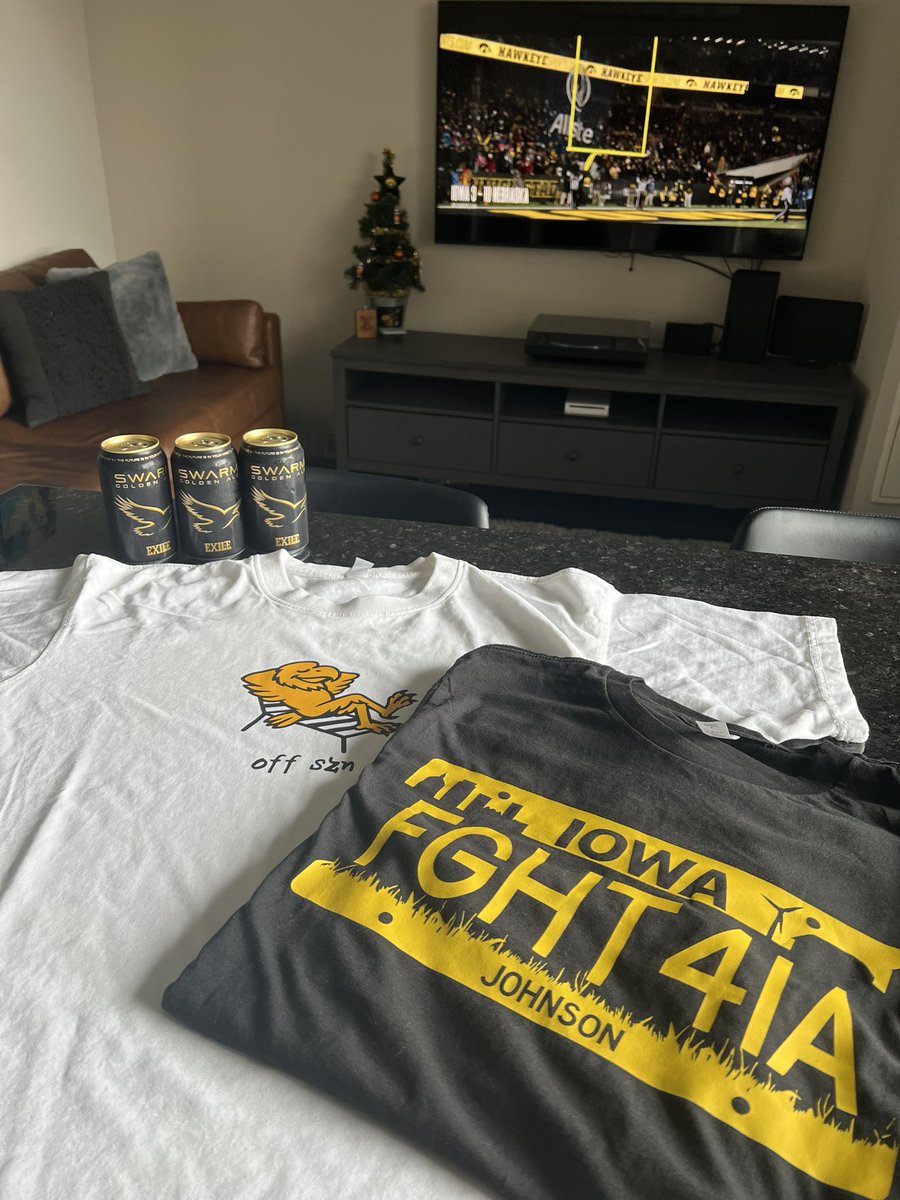 No games, no problem! Big shoutout to <a href="/bleacherheads/">bleacherheads</a> for getting me through the offseason while I count down to kickoff! 🏈⏳