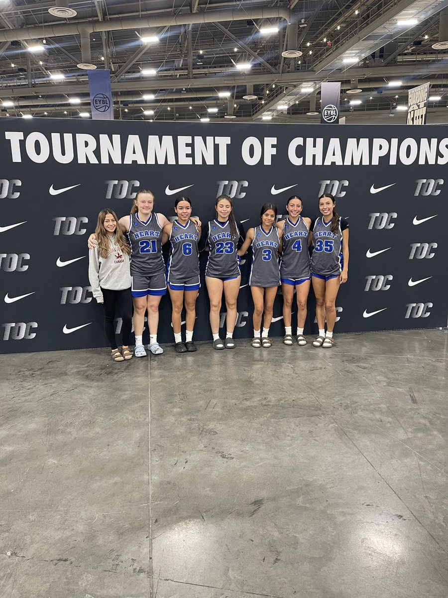 El Paso Heart (@epheart915) on Twitter photo All done with <a href="/niketoc/">Nike Tournament of Champions</a> in Vegas.
Went 2-4 on the weekend . Lots of close hard fought games .
Proud of this group always . Next up Chicago ππͺπ½ All done with <a href="/niketoc/">Nike Tournament of Champions</a> in Vegas.
Went 2-4 on the weekend . Lots of close hard fought games .
Proud of this group always . Next up Chicago ππͺπ½