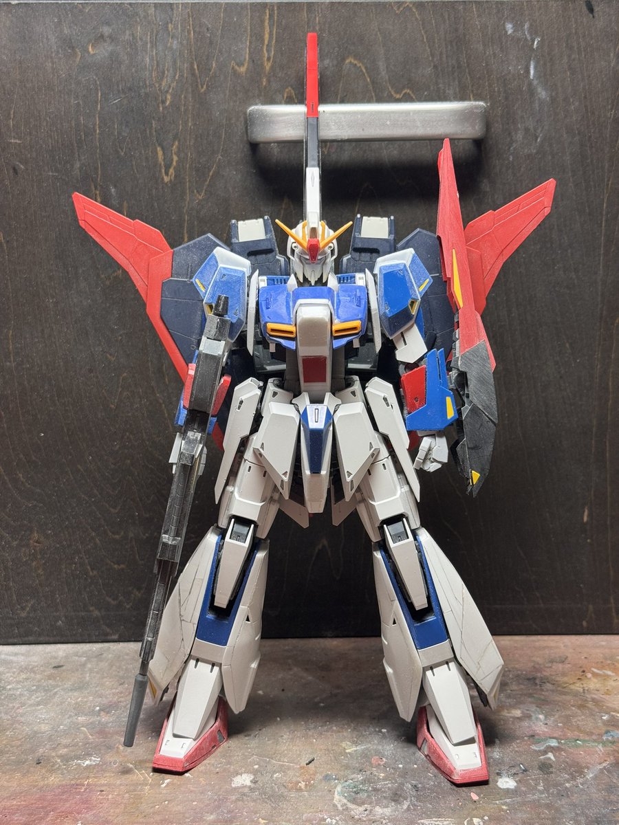 Kira_LEGEND's tweet image. ゼータ進捗

ka素組みとの対比画像

私のはkaと2.0のミキシングだから対比はおかしいかも知れないけど💦

だいぶガッチリしてきましたね♪

#いつまでも君は刻の涙を見る40th
#teamMAG4
#Zガンダム40周年
