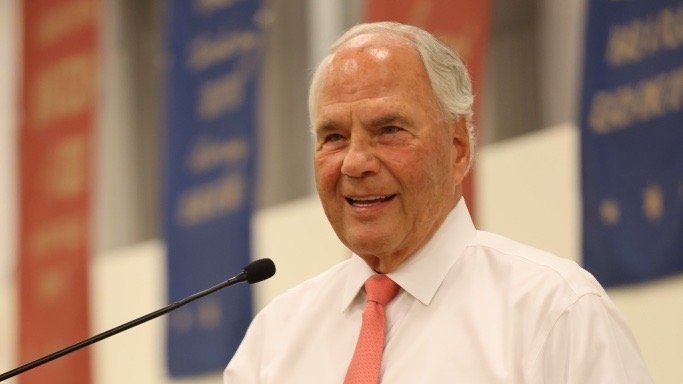 RonaldARasband's tweet image. Melanie and I were thrilled to be with some of our children and grandchildren in historic Nauvoo. Our joy was multiplied to see our son’s family perform in the magnificent Nauvoo Pageant.
The British and Nauvoo Pageants are powerful performances about the Restored Gospel of…