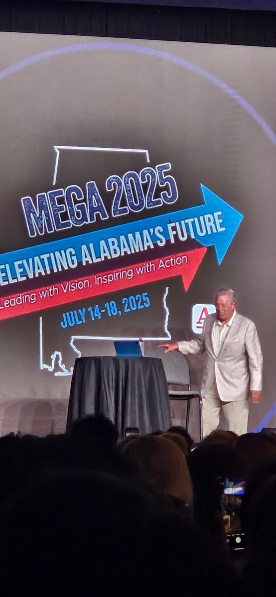 shuff13's tweet image. What an amazing opening session for the 2025 MEGA Conference! A very motivational presentation from Dr. John Maxwell. Thank you Dr. Eric Mackey for your vision and leadership! @asahperd @BhamCitySchools @DrMarkSullivan @HEAL_United @prwill1052 @NAHPL_ST @AlabamaAchieves