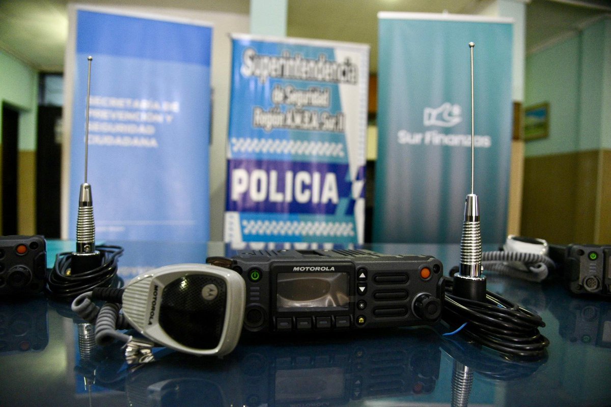 Esta mañana en la Jefatura de Policía Departamental acompañamos la donación de equipamiento que realizó a la Policía Bonaerense la empresa <a href="/surfinanzas/">Sur Finanzas</a> en el marco de la Responsabilidad Social Empresaria.

<a href="/Arielvallejo_/">Ariel Vallejo</a>   <a href="/paulaeichel/">Paula Eichel</a> 

#BrownConVos