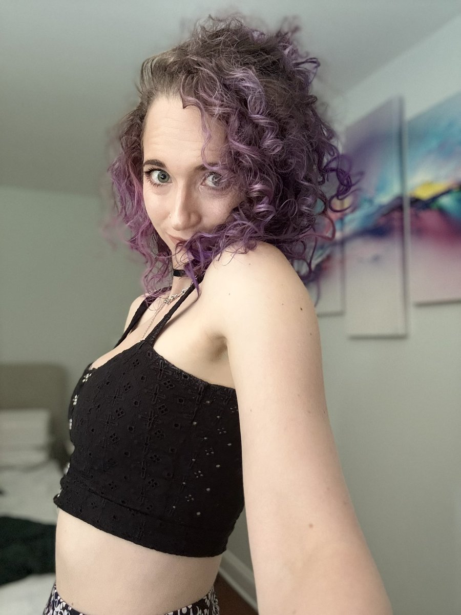 curlybdancer's tweet image. Look! I know! I have a problem Dunen’t you know and I’m obsessed with Dune……yeah we are playing more dune and focusing on main story!
┆
┆
╰┈➤ˎˊ˗ twitch.tv/curly
╰┈➤ˎˊ˗ youtube.com/@curlybdancer
