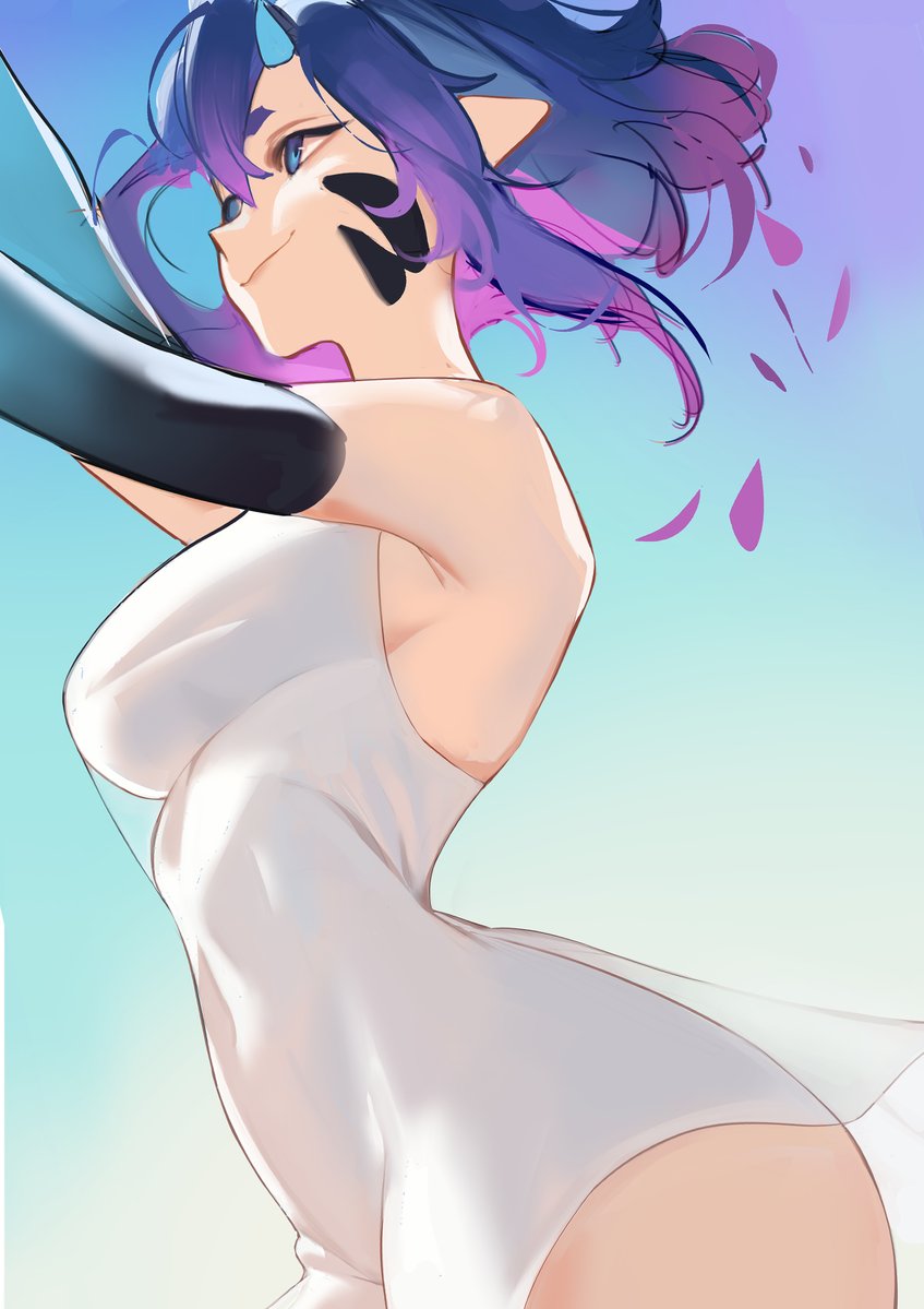 Guess whos back from their vacay and it's more charged than ever? THIS GIRLY 💜💙

I'M BACK BABY! I better see ya tomorrow!