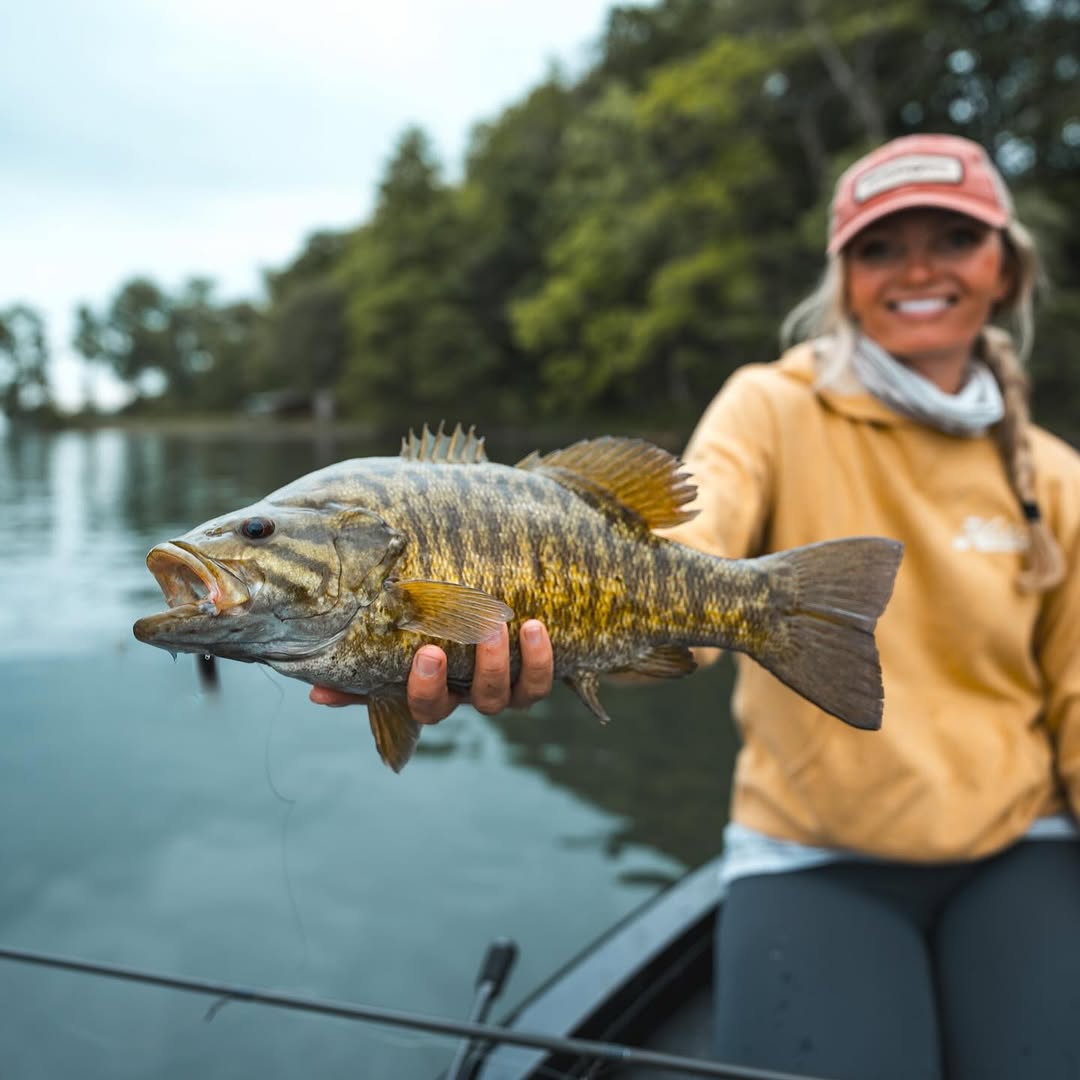 BassProShops's tweet image. What's your favorite nickname for a smallie?
📸: @midwestfishergal