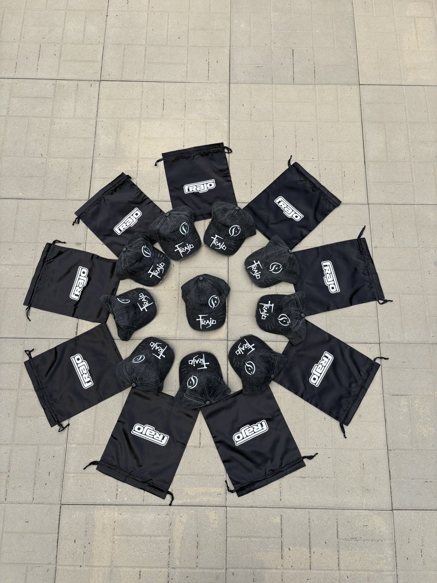 the Deacon tweet media