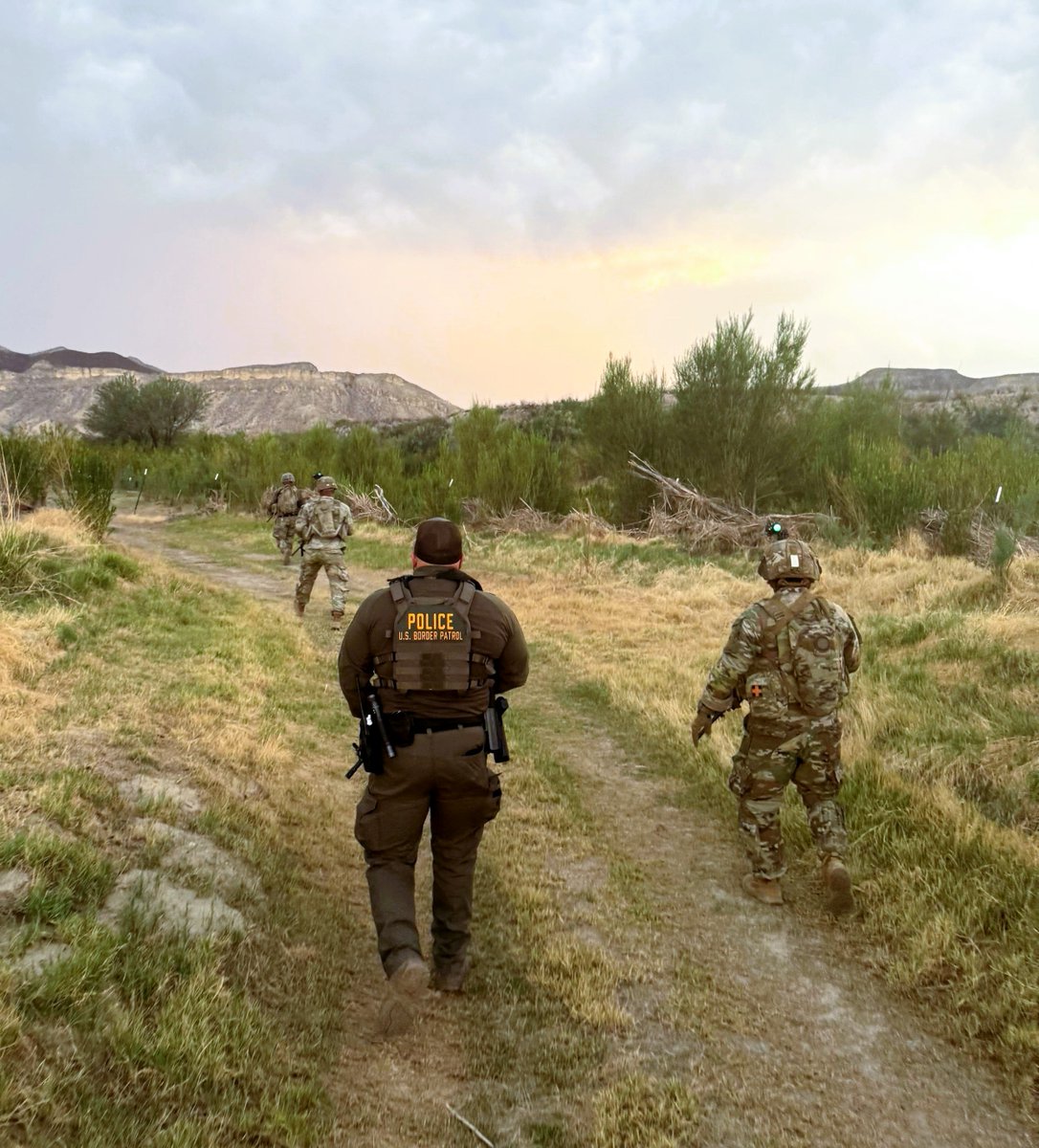 USBPChief's tweet image. Side by side with our DOD partners, we bring strength to the line and safety to the homeland. #BorderSecurity