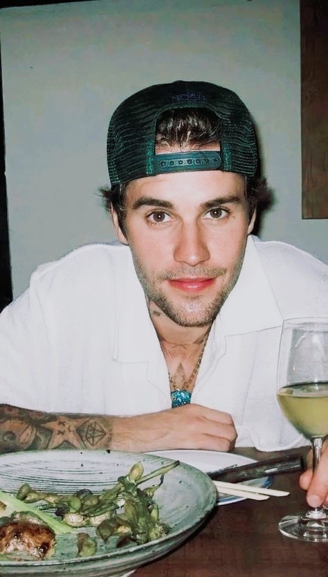 postsjustin's tweet image. 