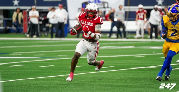 247Sports' National Analyst Hudson Standish had plenty of praise for Texas A&amp;M's 2026 RB duo of KJ Edwards and Jonathan Hatton Jr.

He details on <a href="/The105Guys/">The 105</a> about why he believes the Aggies have the best RB tandem this cycle so far.

247sports.com/college/texas-…