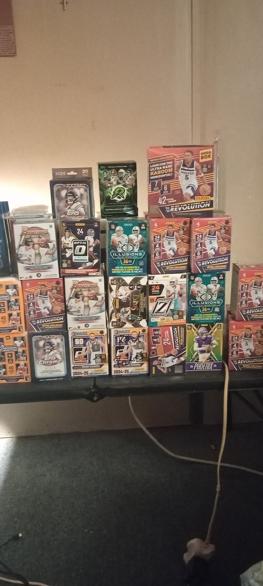 I'm so sick of buying Panini products and just getting base cards I'm sure I'm not the only one.