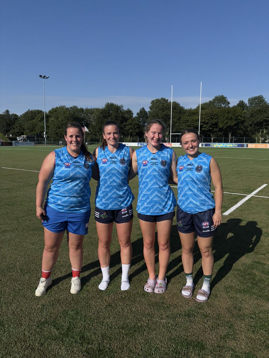 WOMENS TEAM OF THE TOURNAMENT 

Congratulations to Banshees Dani Downey, Ailish Dunne &amp; Grace Oldham who were selected on the women’s team of the tournament
Special mention to 
South Dublin Swans player Fiona Crespin from France who was also selected on the team of the tournament