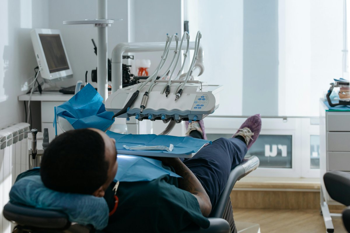 SleepTMJTherapy's tweet photo. At Sleep and TMJ Therapy, we prioritize your comfort and personalized care in a relaxing environment. Our experienced team focuses on your unique needs, ensuring top-quality care. What's important to you with TMJ or a sleep disorder? Share! 
#TMJCare #OralHealth #FallsChurchVA https://t.co/v0wHzYauIR