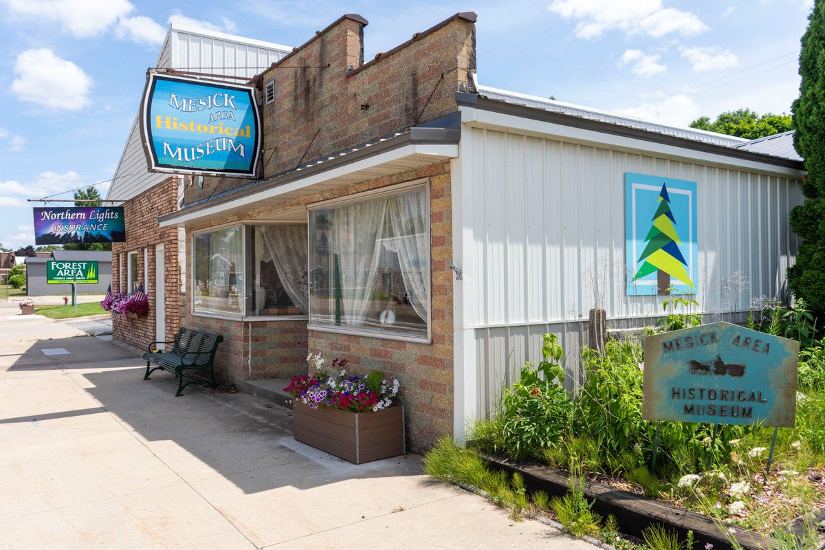 Check out this article from my first week at <a href="/CadillacNews/">Cadillac News</a>: Mesick's museum may be closing permanently, and its director has a strong story to tell about its struggles.

cadillacnews.com/news/mesick-mu…