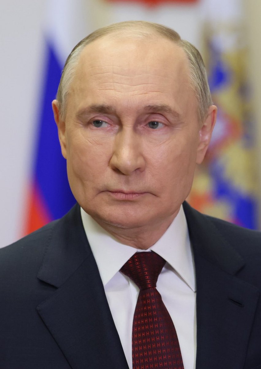 MrOrcinator's tweet image. 🇺🇸🇷🇺🇺🇦 Donald #Trump demands that #Putin end the war in Ukraine within the next 50 days, or Russia will face “very severe tariffs.”
#UkraineWar
#Ukraine