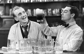 Dean_Min_Travel's tweet image. #Bales2025FilmChallenge @JanuaryMovie
July 14 - Beverage in a film
What - No Beer? (1933)
Prohibition ended December 5, 1933. But this film had Jimmy Durante and Buster Keaton enjoying the forbidden drink when the film was released February 10, 1933.
