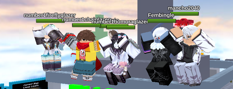 xXSmallLuckXx's tweet image. The glazers taking pictures with everyone