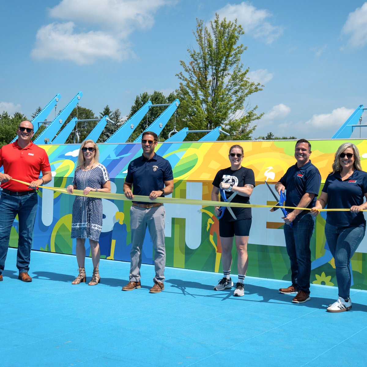 wilkinsonbros's tweet photo. Fun n’ fitness in Fishers! 

We’re thankful to have worked with @FishersIN to create the mural on this @NatFitCampaign Fitness Court® at Brooks School Park (@FishersParks). 🏃‍♂️👟🤸‍♂️🧘 https://t.co/cW7uim8OT0