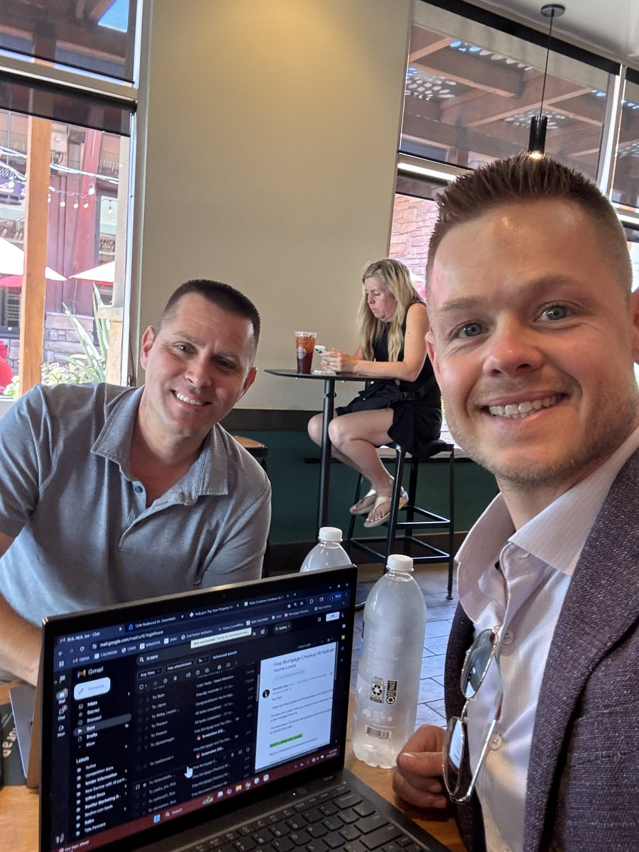 RandallLierz's tweet photo. Friends who make calls together stay together lol https://t.co/Ga95v7YBbp