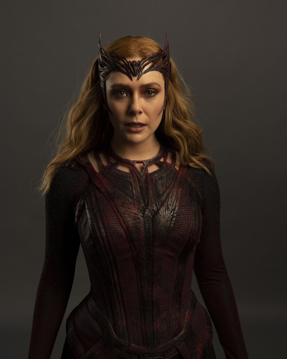 Lizzieolsennow's tweet image. real photos of Elizabeth Olsen as Wanda. They do exist!