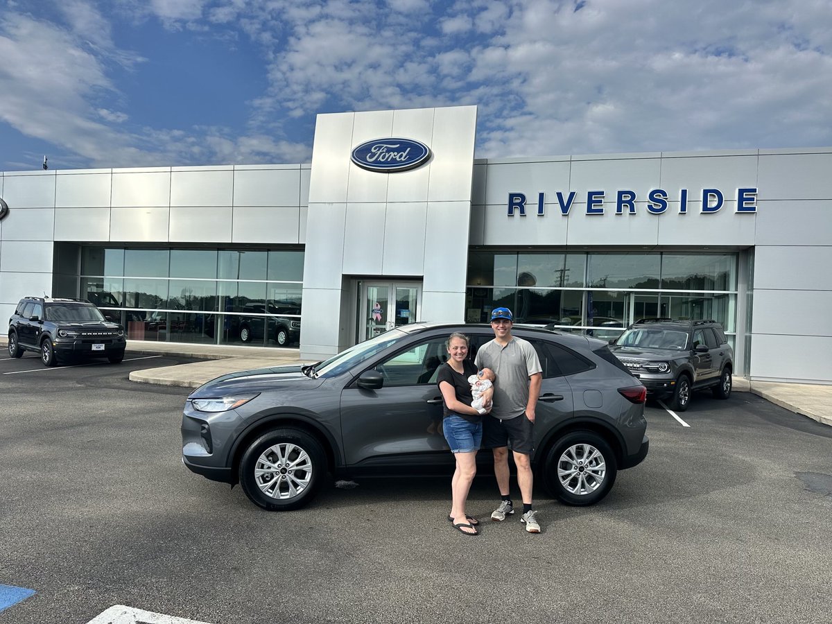 Congratulations Matt, Kelly and Chase Brown on your New Escape Active in Carbonized Gray with the Premium package. We appreciate your Trust and your business.
Ashley, Joey, Jimmy, and Sammy. 
🛻🚗🚙