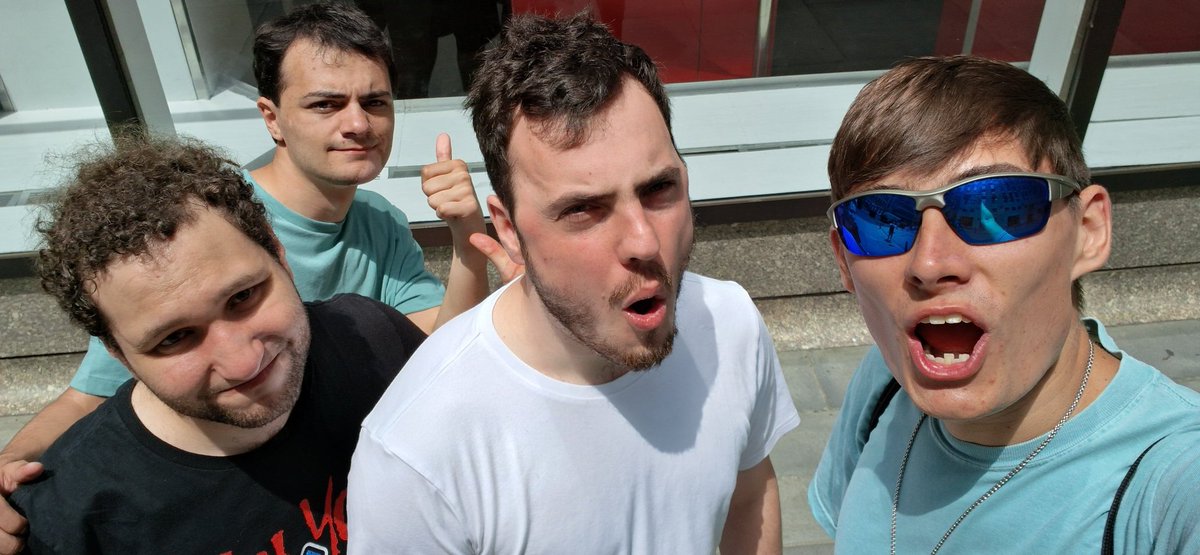 Auzranium's tweet photo. I want to give a Huge Thank You to @JustinMilton8. He invited me onto his Yacht in NYC and I wasn't sure that I could even make it, but my community pulled through to get me there.

Thanks for an exciting Weekend, its time to go back to my Realm and grind for the next goal 🔥 https://t.co/cOVp0A100I