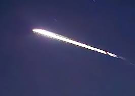 militantangleno's tweet photo. 🚀SPACE CAPSULE RE-ENTRY ALERT! 🚀

@SpaceX Dragon Capsule
@Axiom_Space 4 mission from Intl @Space_Station
(4 astronauts)
Pacific Coast off of Palos Verdes
Tuesday, July 15, 2025 
2:31 a.m. PDT (tonight!)

PLASMA TRAIL VISIBLE STARTING ~2:20 a.m.
LOOK WEST! https://t.co/CODXAFhjeB