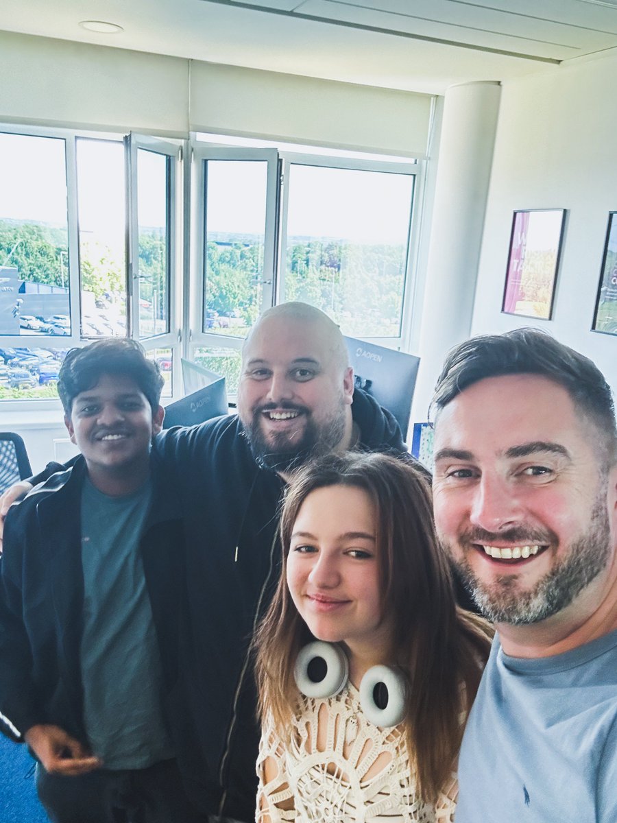 Last week we had the pleasure of welcoming Millie to B7 for her work experience 🎬

From creating new content ideas to seeing the post-production process in action, she got stuck in with the team and brought fresh energy to the office.

Thanks for being part of the crew, Millie!