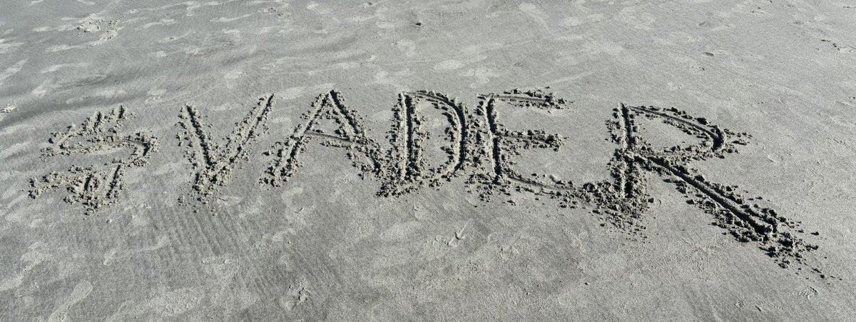 LuckyBuck tweet media