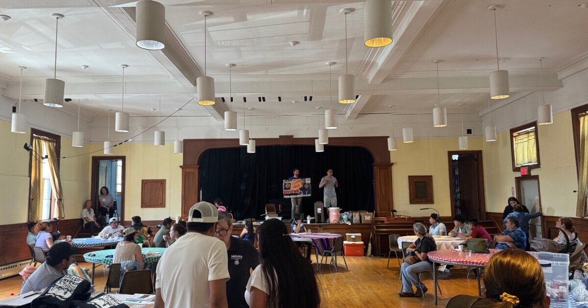 Migrant workers in Vermont navigate fear, uncertainty amid deportation crackdown dlvr.it/TLwCTY