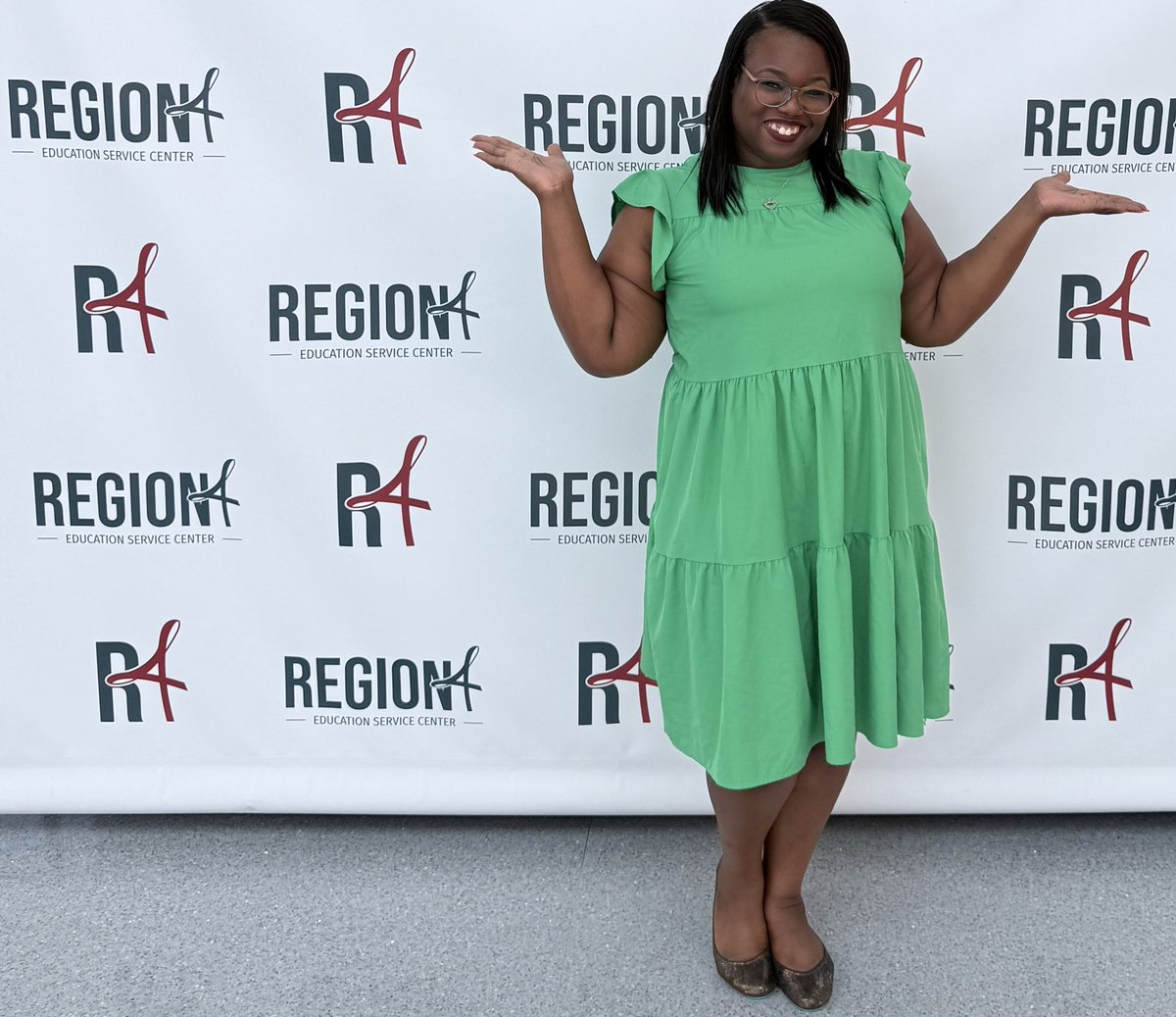 theLITsensei's tweet image. And just like that, my first @Region4ESC Assistant Principal Conference experience is complete! Deeply appreciative of the new connections, learning, and memories made. Wishing everyone in attendance an amazing school year. #R4APCon