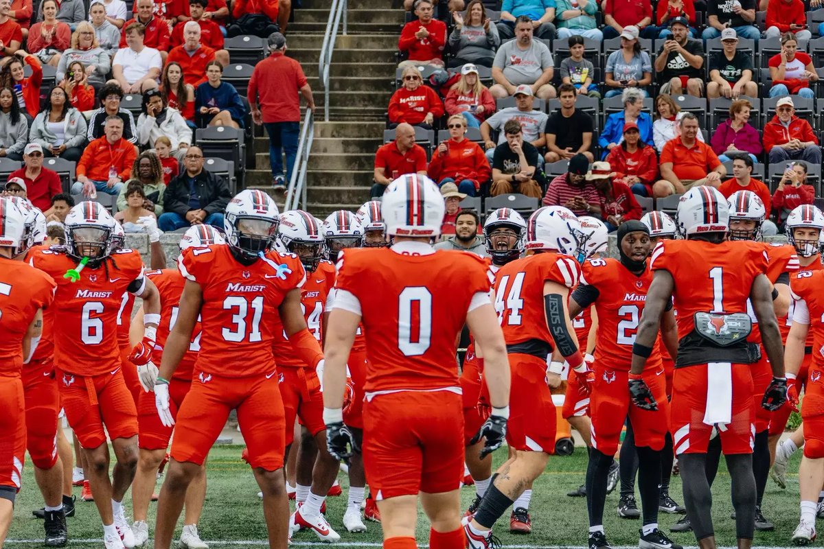 ryanbrooks26's tweet image. After a great conversation with @CoachMWillis I am thrilled to announce that I have received my first Division 1 offer from @Marist_Fball! @CoachDiMonte @TheCoachHo @CoachMcGuire_
@NewCanaanFB @Coach_Nguyen