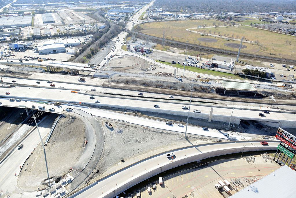 🚧 Heads Up, Garland Drivers! 🚧

July 14–20: Expect nightly lane &amp; ramp closures along I-635 at Garland Ave and I-30 interchange from 9PM–5AM (some day closures too).

Plan ahead &amp; expect delays!
More info 👉 TxDOT.gov and garlandtx.gov/CivicAlerts