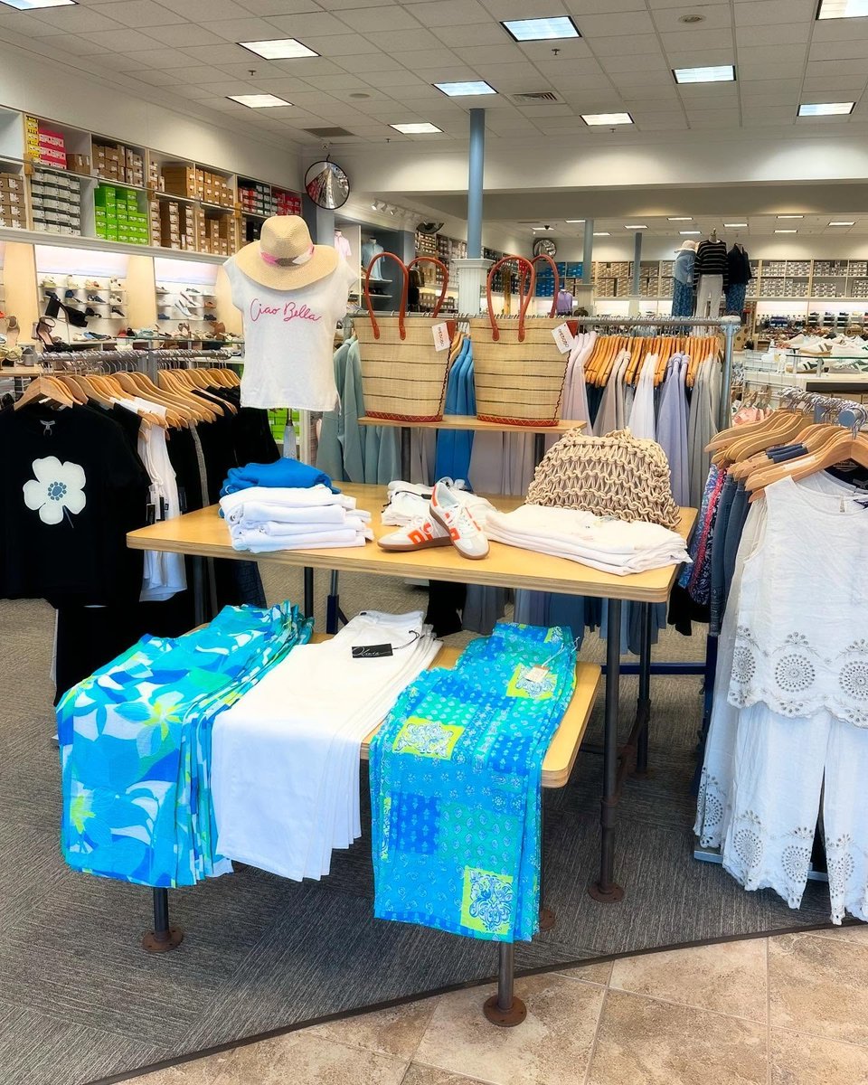 Meet Our Member: Shoe Market 

Your one-stop shop for shoes, clothing, handbags, and more! With new finds every visit, it’s the perfect spot for a true local shopping experience. 

Learn more: theshoemarket.com