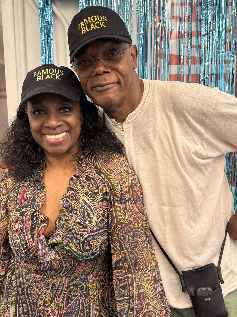 SamuelLJackson's tweet image. BRAVO, LT‼️‼️🌹🌹 We are all filled with PRIDE while watching your SPECTACULAR final performance as Claudine. ♥️