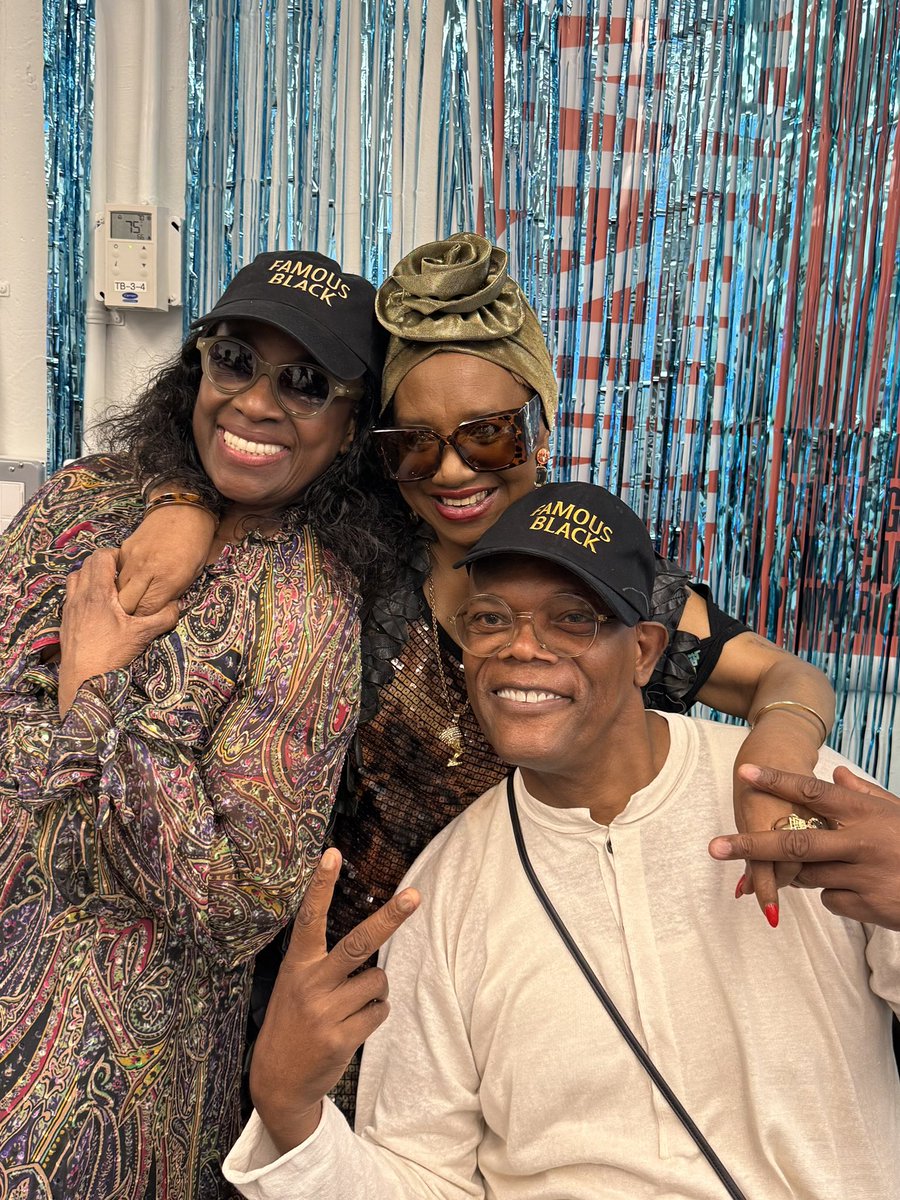 SamuelLJackson's tweet image. BRAVO, LT‼️‼️🌹🌹 We are all filled with PRIDE while watching your SPECTACULAR final performance as Claudine. ♥️